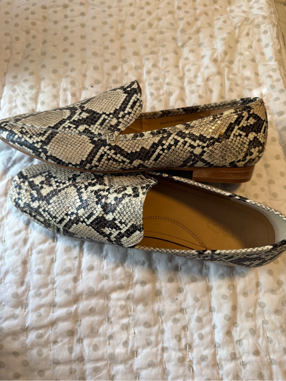 Rag & Co Snake-Print Loafers - Black & Cream